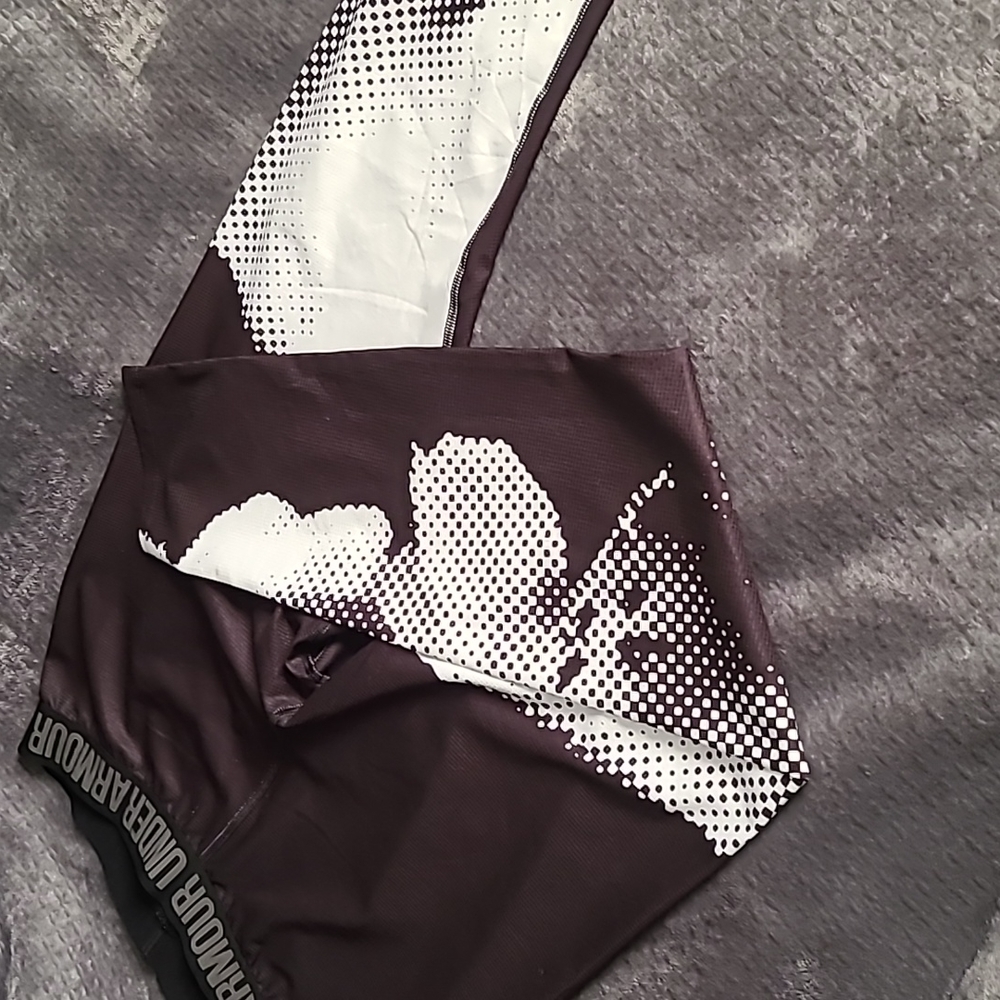 Under Armour leggings - Picture 4 of 5